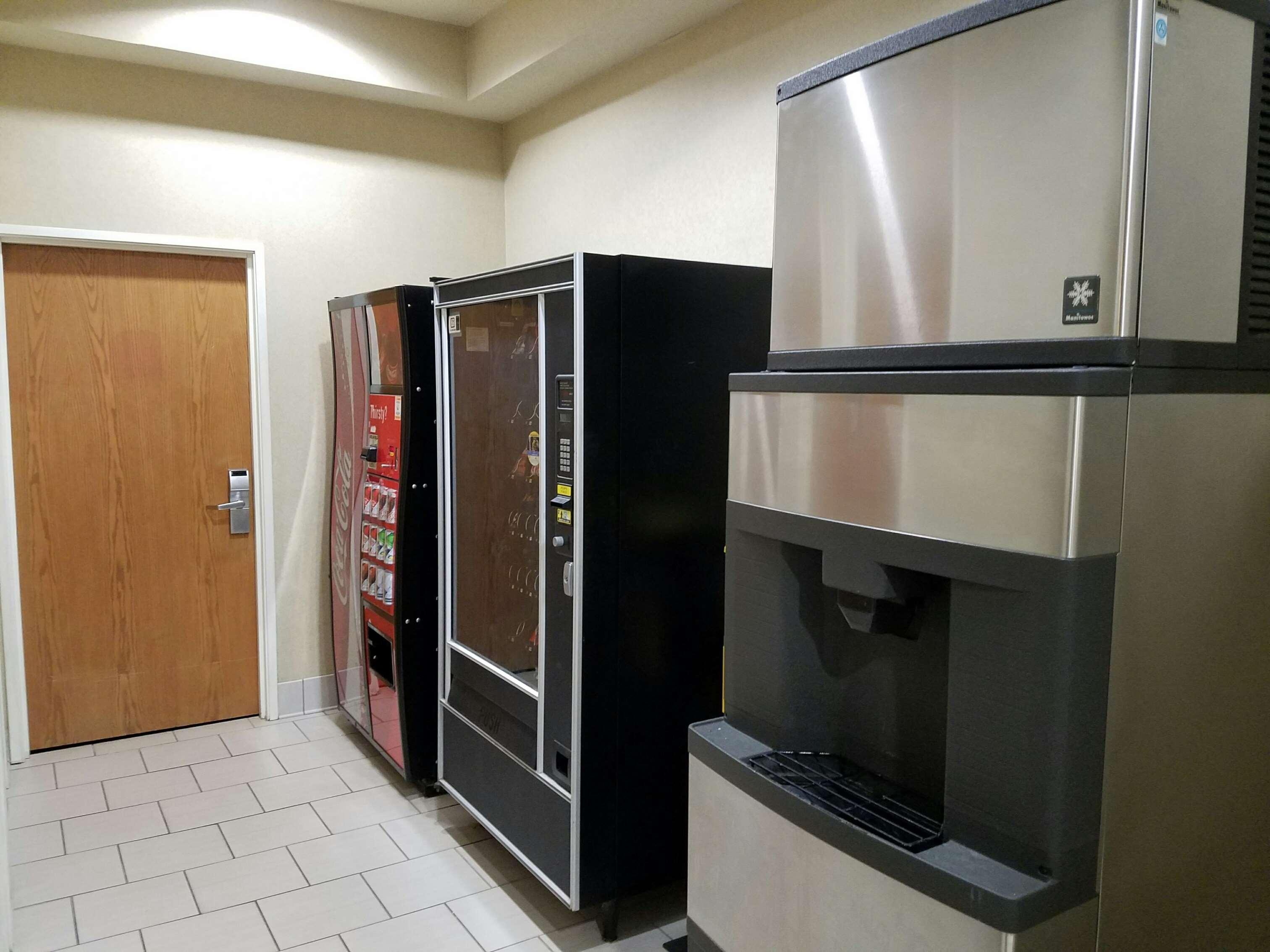 Best Western Troy Hotel Exterior foto